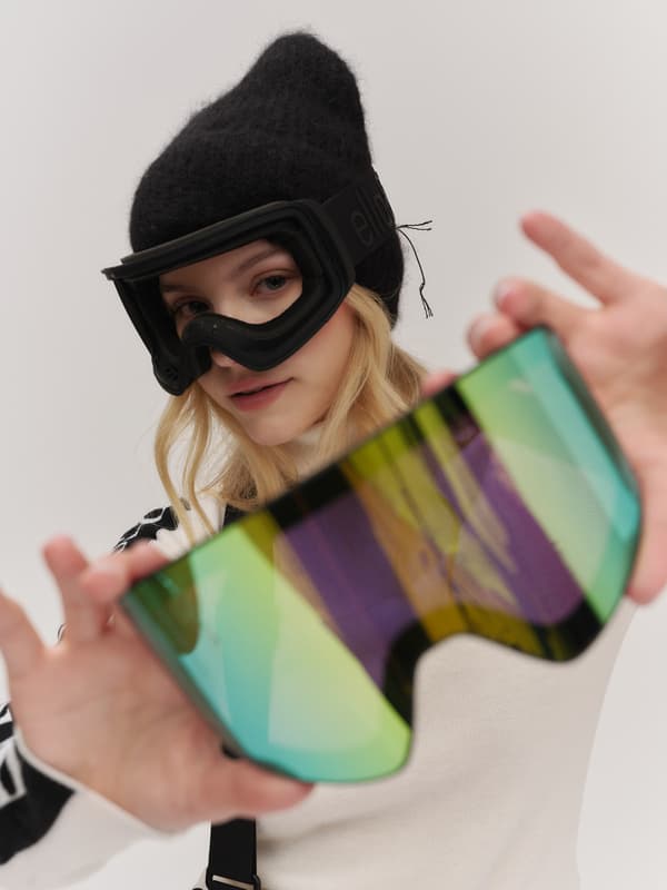 Ella's Ski Goggles 3