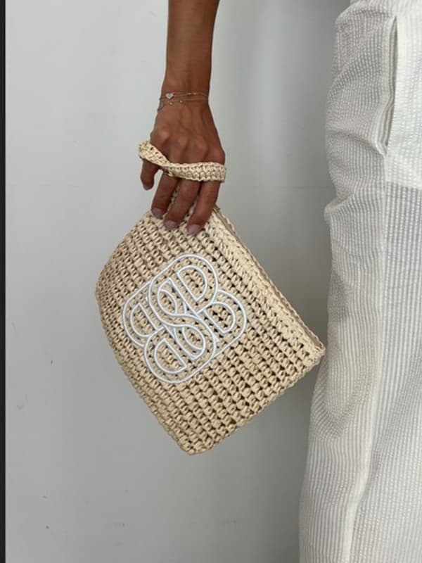 Mim Straw Clutch 4