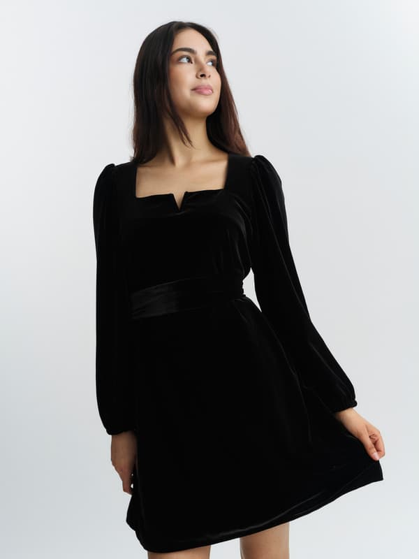 Alice Velour Dress 4