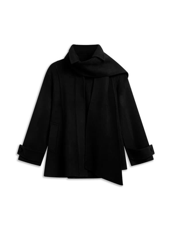 Clara Coat 4
