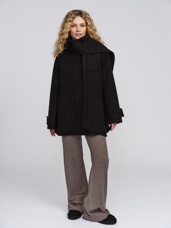 Clara Coat 3
