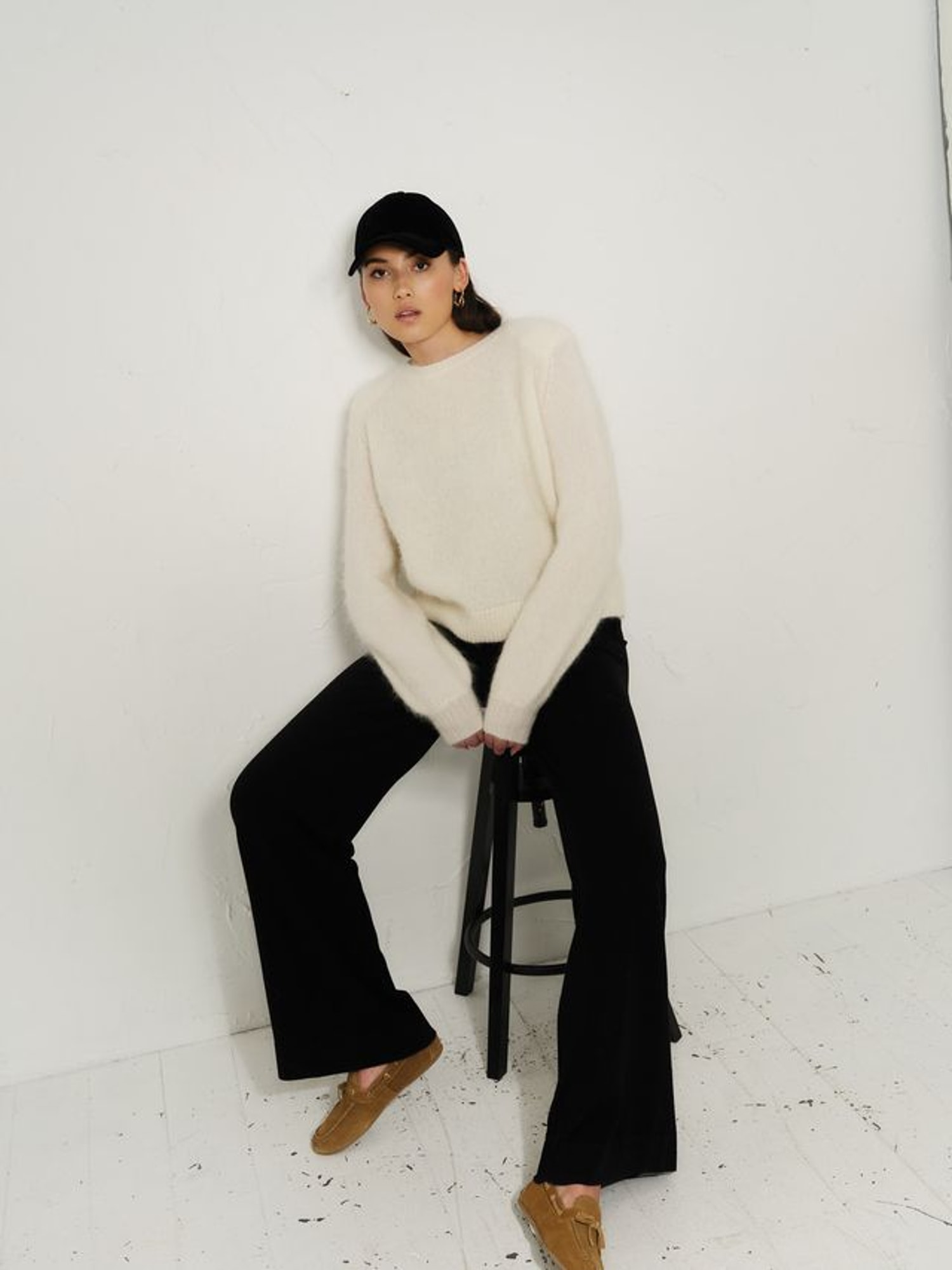 Julie Velvet Cap
