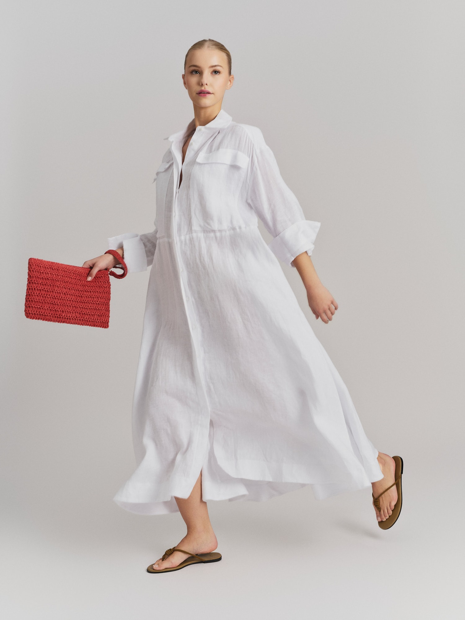 Mim Straw Clutch