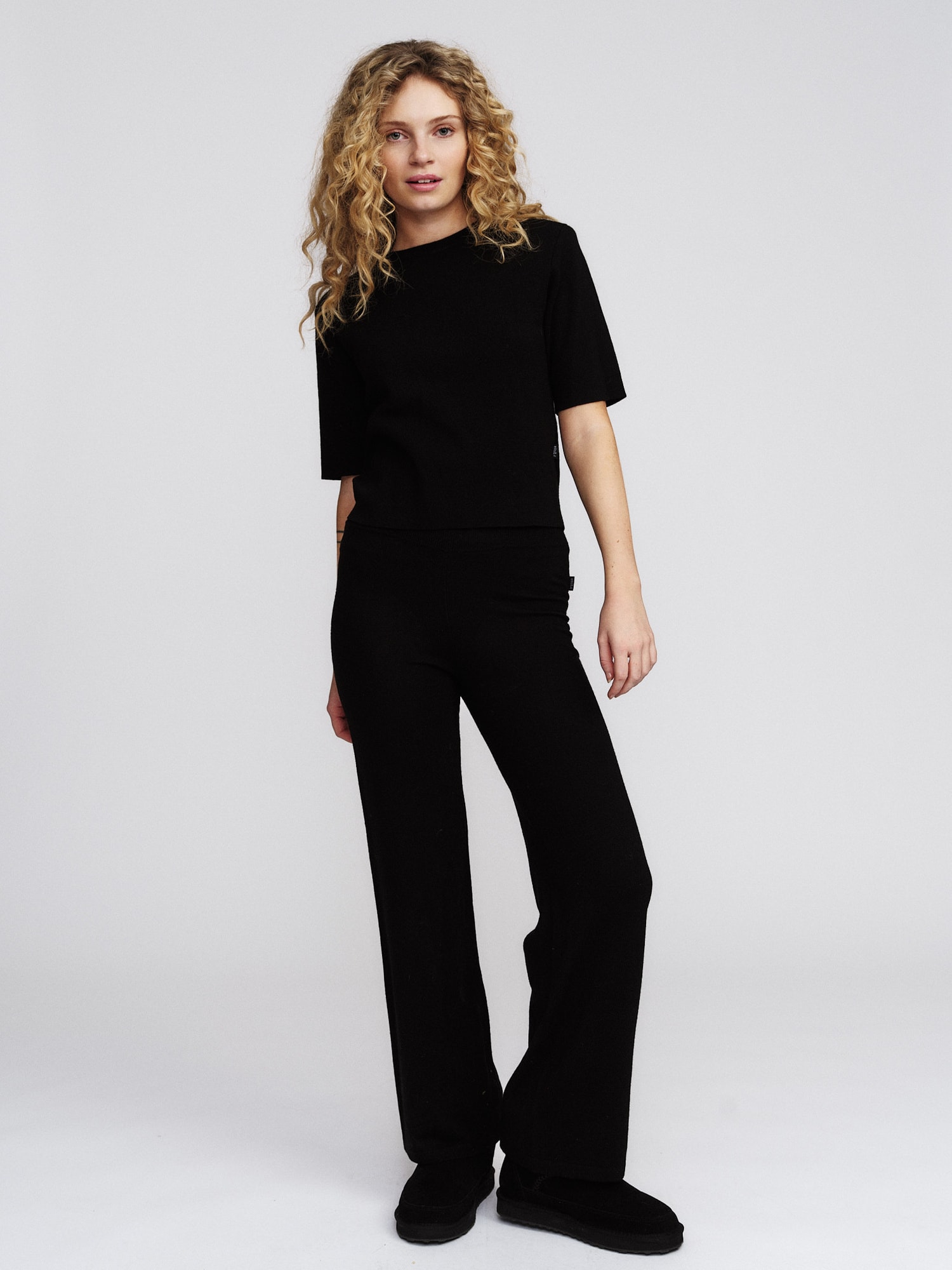 Anny Merino Tee